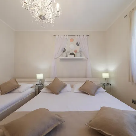 Villa Sea View Bella With Private Heated Pool *