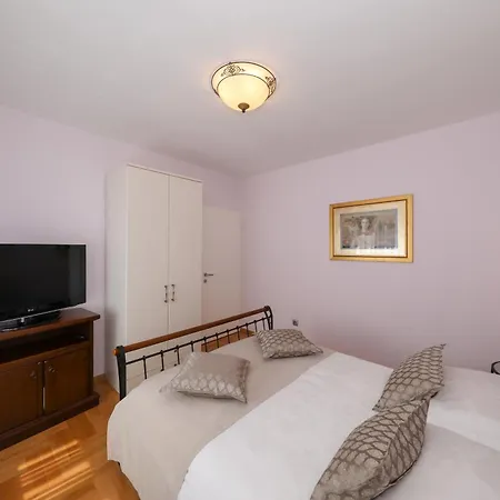 Villa Sea View Bella With Private Heated Pool Pridraga