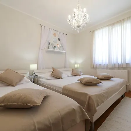 וילה Sea View Bella With Private Heated Pool